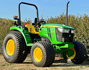 Минитрактор John Deere 3036 E Sport на газонных колесах